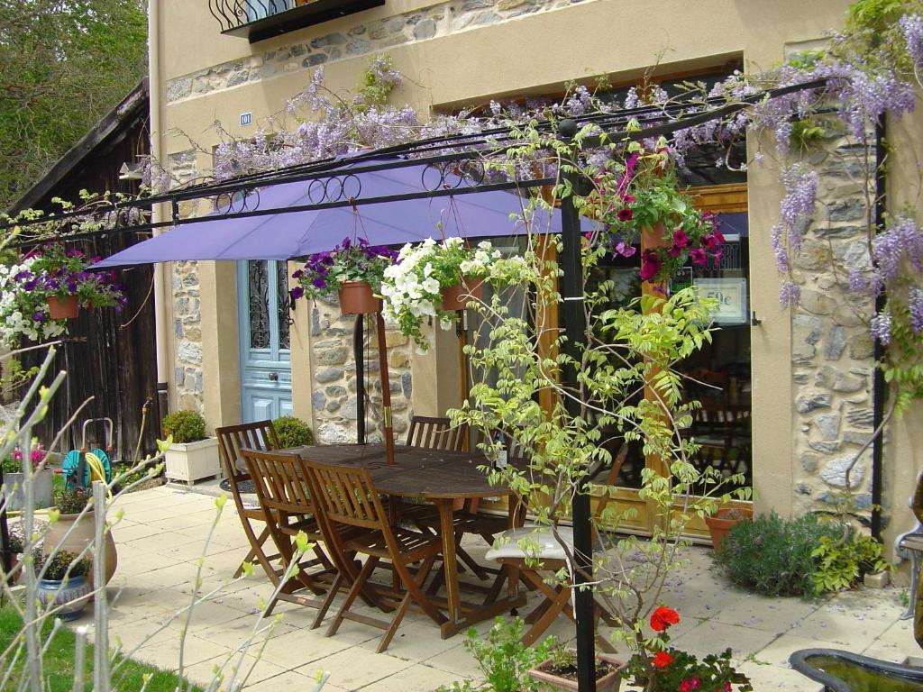 Aux Quatre Saisons Axat Bed & Breakfast エクステリア 写真