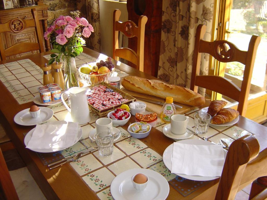 Aux Quatre Saisons Axat Bed & Breakfast エクステリア 写真