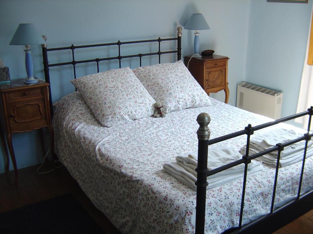 Aux Quatre Saisons Axat Bed & Breakfast エクステリア 写真